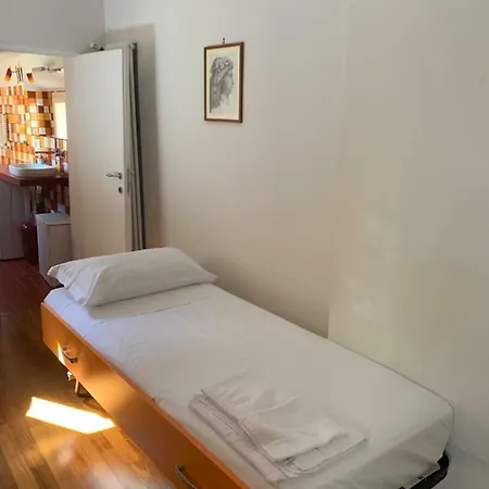 Casa Nel Borgo Holiday home Bologna